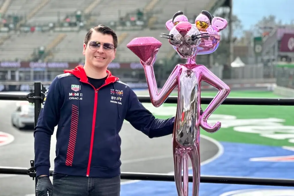 Imagen El artista veracruzano 'Pieri' impacta en el Gran Premio de México 2023