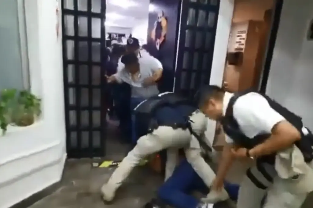 Imagen Zafarrancho entre morenistas en Congreso de Campeche deja 40 detenidos y 8 lesionados