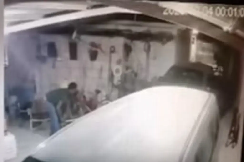 Imagen Captan a supuesto nahual que huye tras ser descubierto (+Video)