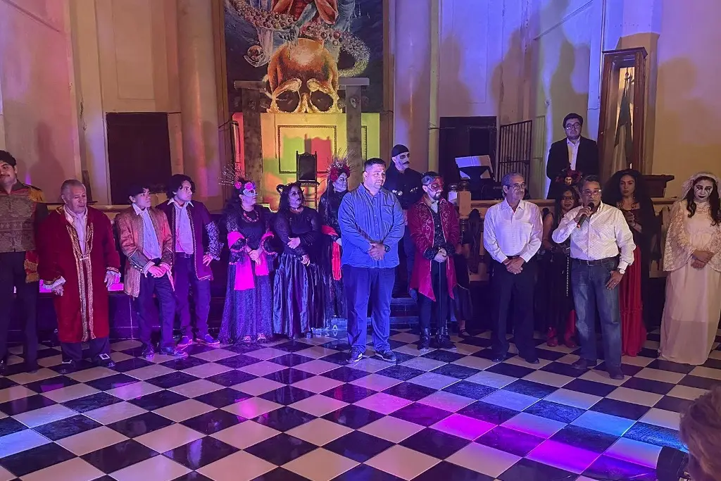 Imagen Presentan obra teatral en la Gran Logia Unida Mexicana 