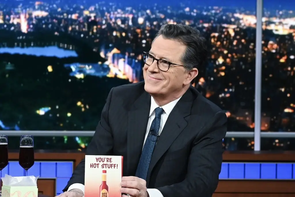 Imagen Operan de urgencia a Stephen Colbert y cancelan episodios de 'The Late Show'