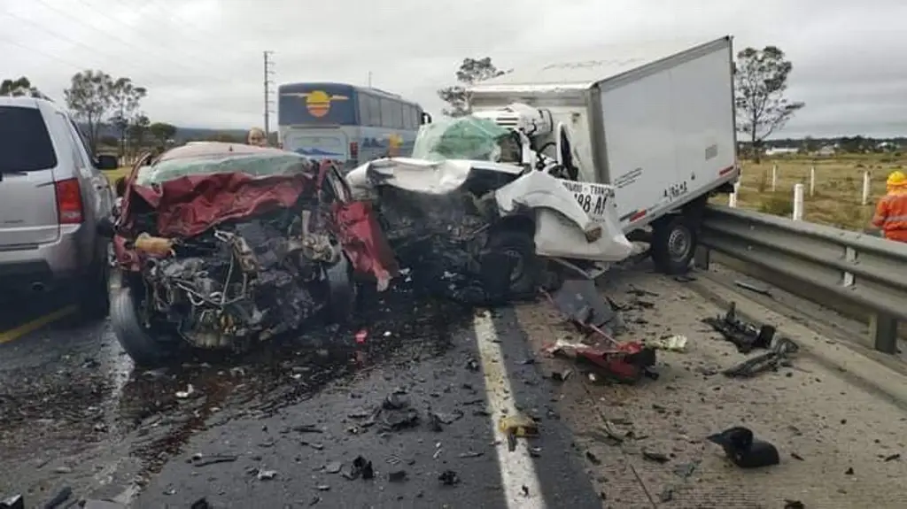 Imagen Trágico accidente deja 5 muertos 