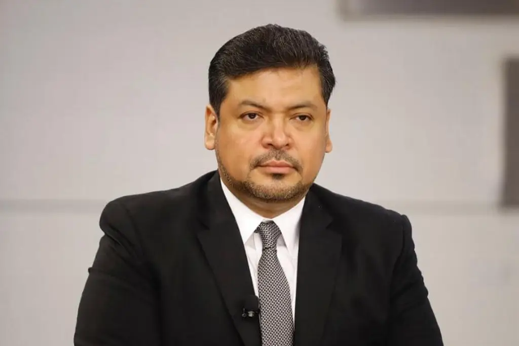 Imagen Corte ordena que Luis Orozco sea gobernador interino de Nuevo León