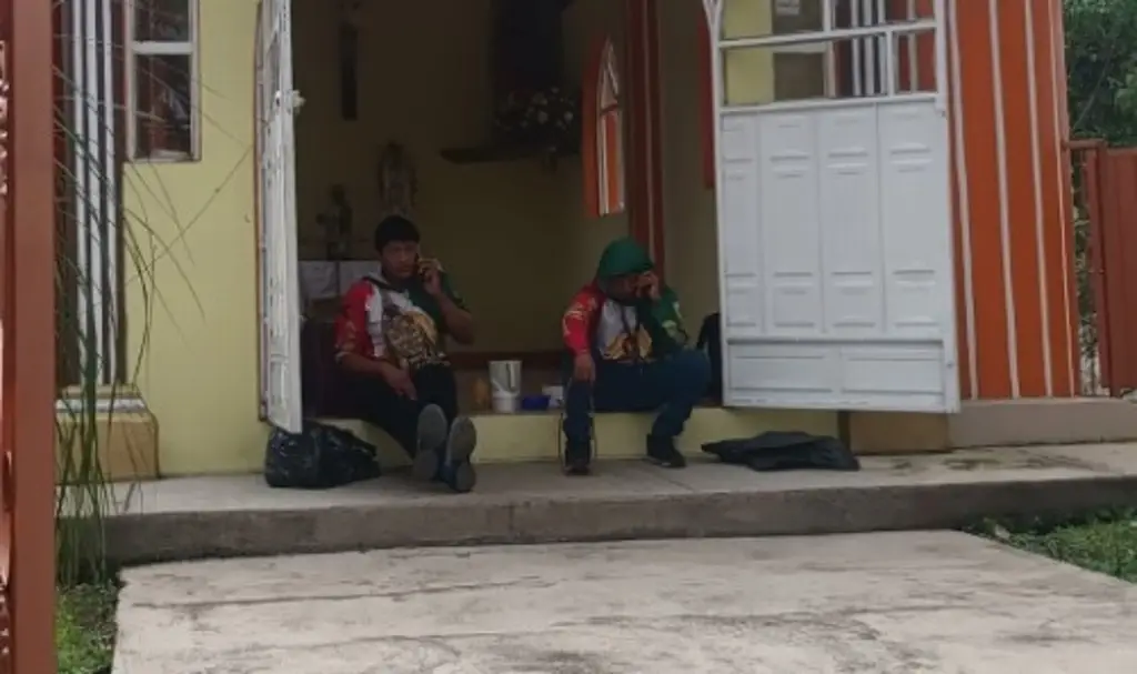 Imagen Roban motocicletas a peregrinos en su paso por zona centro del estado de Veracruz