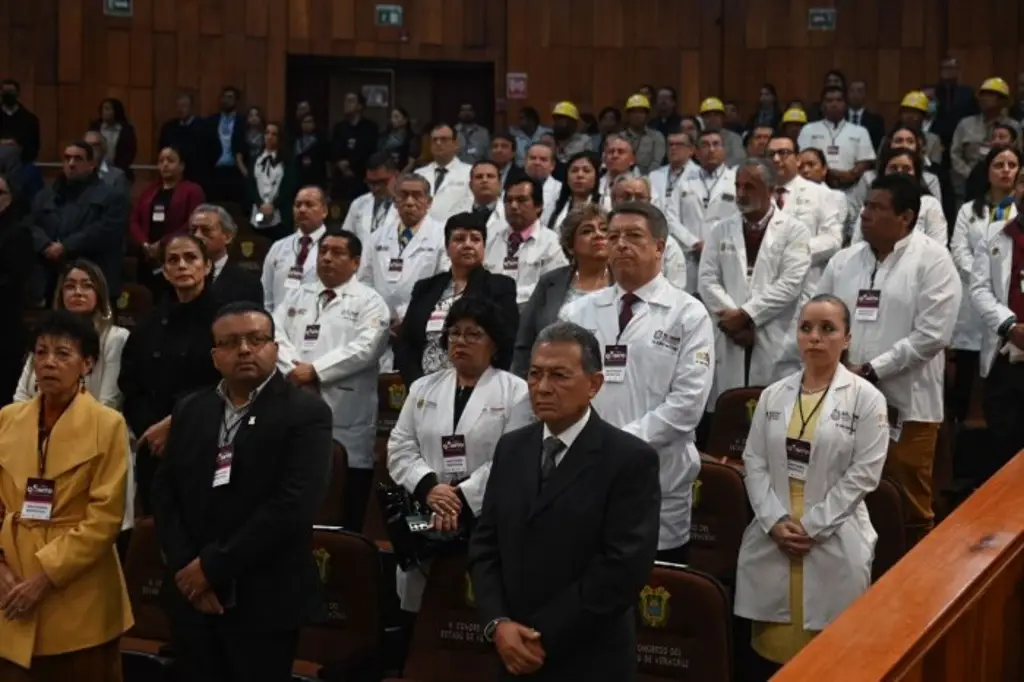 Imagen Médicos se niegan a trabajar en hospitales de zonas serranas, señala Sesver