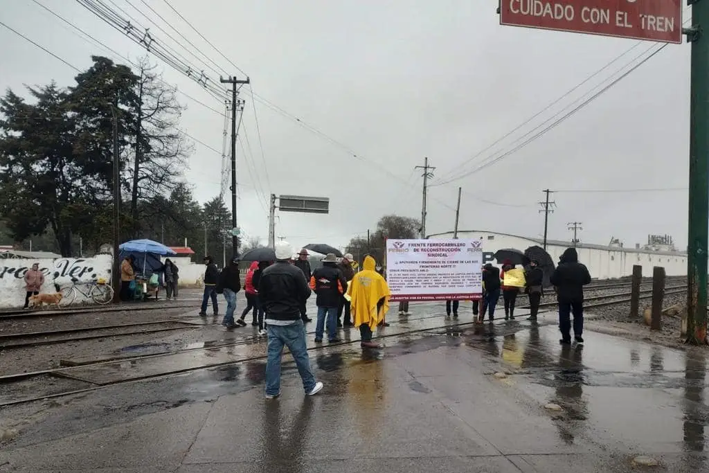 Imagen Hay cierre por manifestación en la carretera Altotonga-Perote