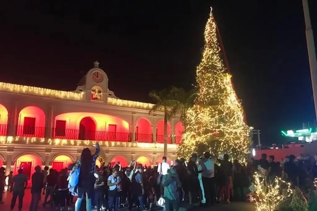 Imagen Este viernes encendido del árbol de Navidad en Boca del Río; habrá feria gratis 
