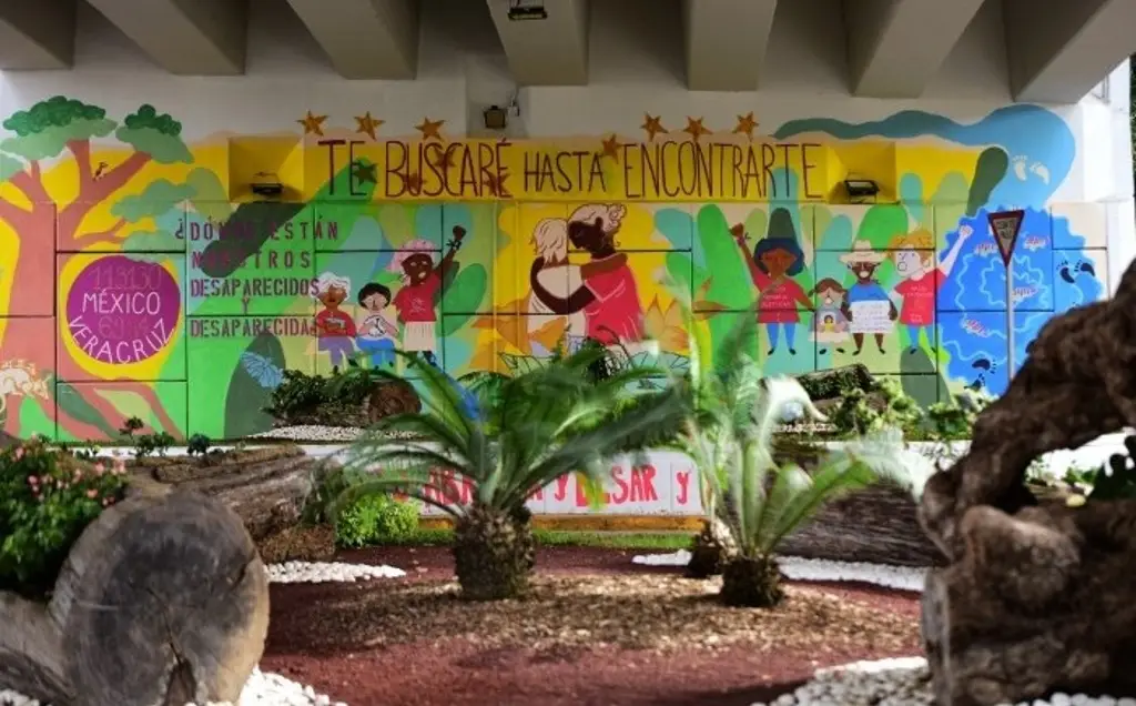 Imagen Mural de personas desaparecidas en Xalapa buscar preservar la memoria