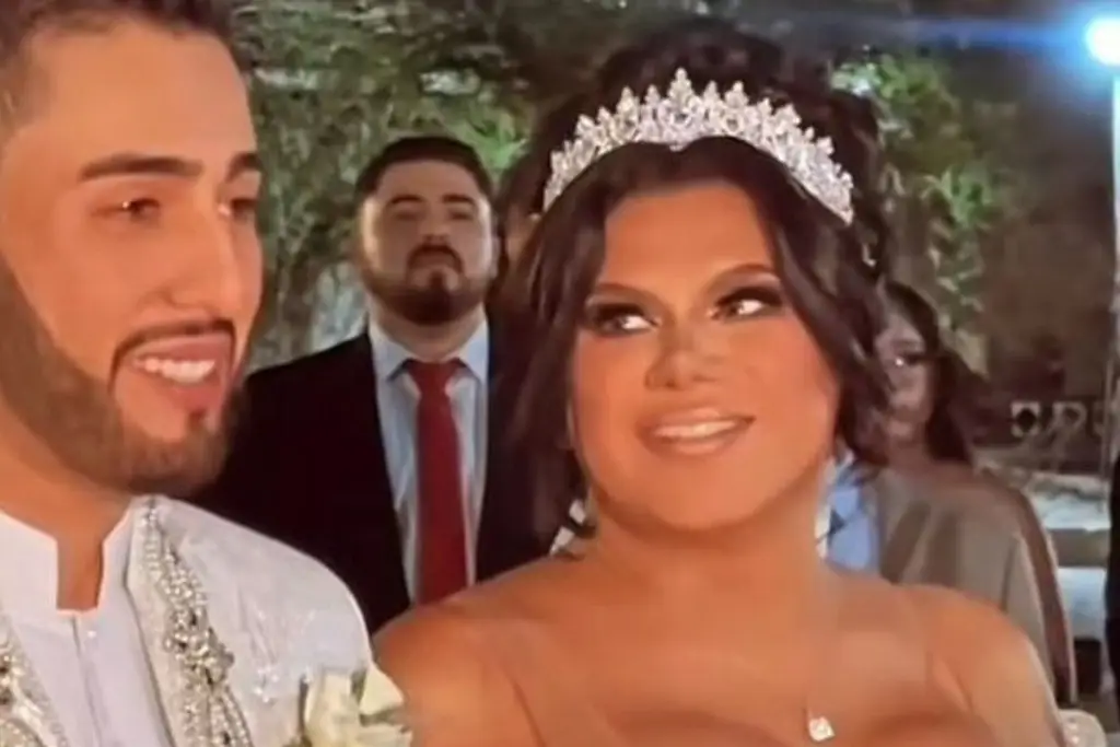 Imagen Kimberly la más preciosa ‘vive el sueño de una princesa' en boda: 'pero no de Fiona'