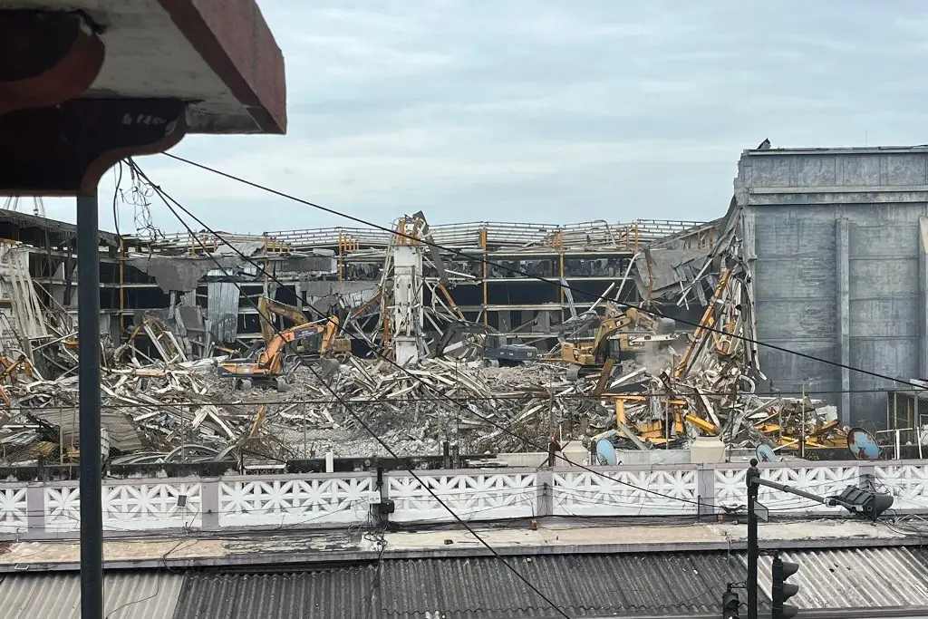 Imagen Adiós a la antigua bodega de autos del puerto de Veracruz