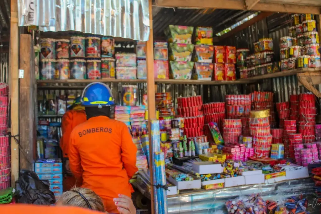 Imagen Joven termina con mano amputada por explotar pirotecnia en Navidad