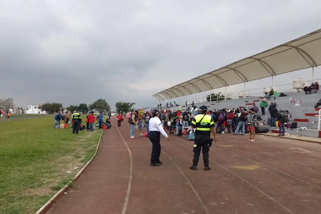 Imagen Caravana de migrantes llega a Córdoba, Veracruz; buscan seguir su camino por tren 