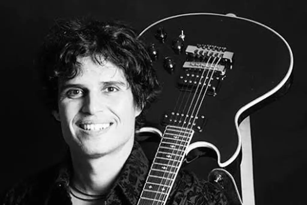 Imagen Fallece Pedro Suárez-Vertiz, leyenda del rock peruano
