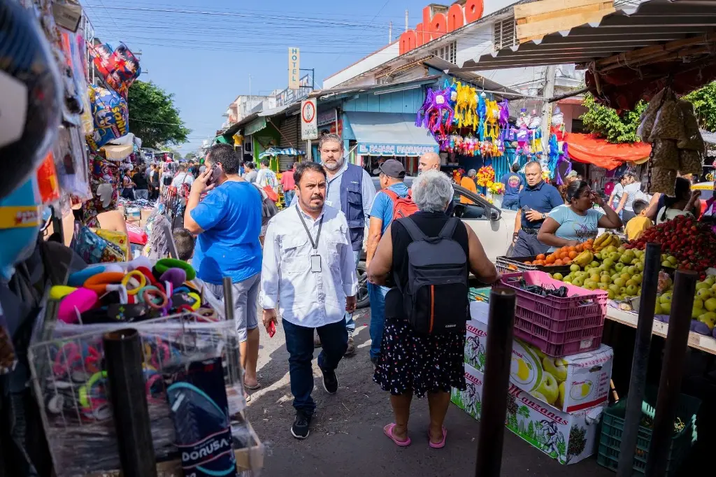 Imagen ¿Sabes dónde reportar venta de cohetes en Veracruz?