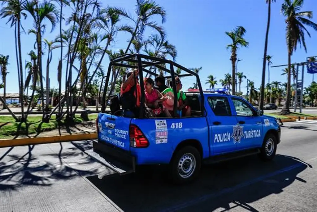 Imagen Transportistas frenan servicio en Acapulco por violencia de grupos criminales