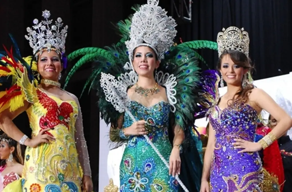 Imagen Ex reinas dispondrán de un carro alegórico en el Carnaval de Veracruz