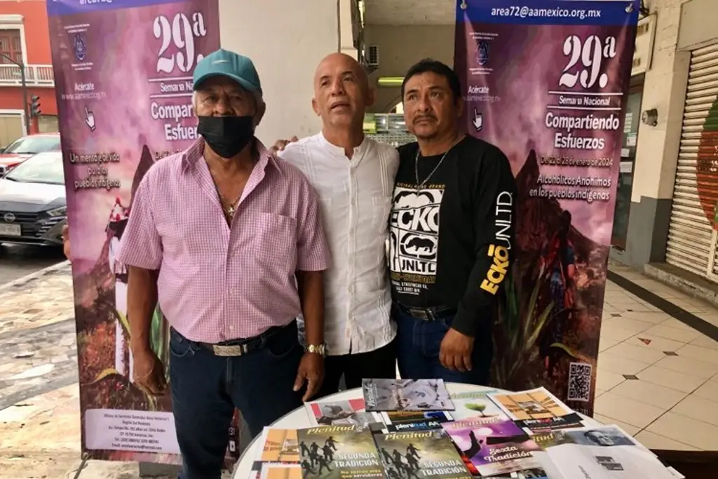 Imagen Alcohólicos Anónimos proporciona ayuda en náhuatl y zapoteco en Veracruz