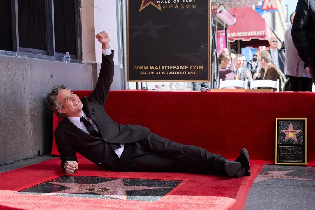 Imagen Mark Ruffalo recibe su estrella en el Paseo de la Fama de Howllywood