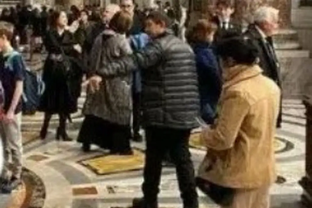 Imagen Xóchitl Gálvez sostiene audiencia con el papa Francisco en el Vaticano