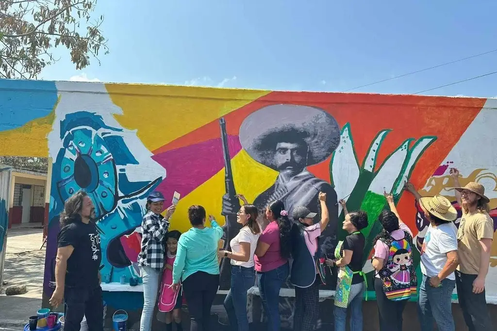 Imagen Artista que pinta en Filadelfia, EU, realizó mural en escuela de Veracruz 