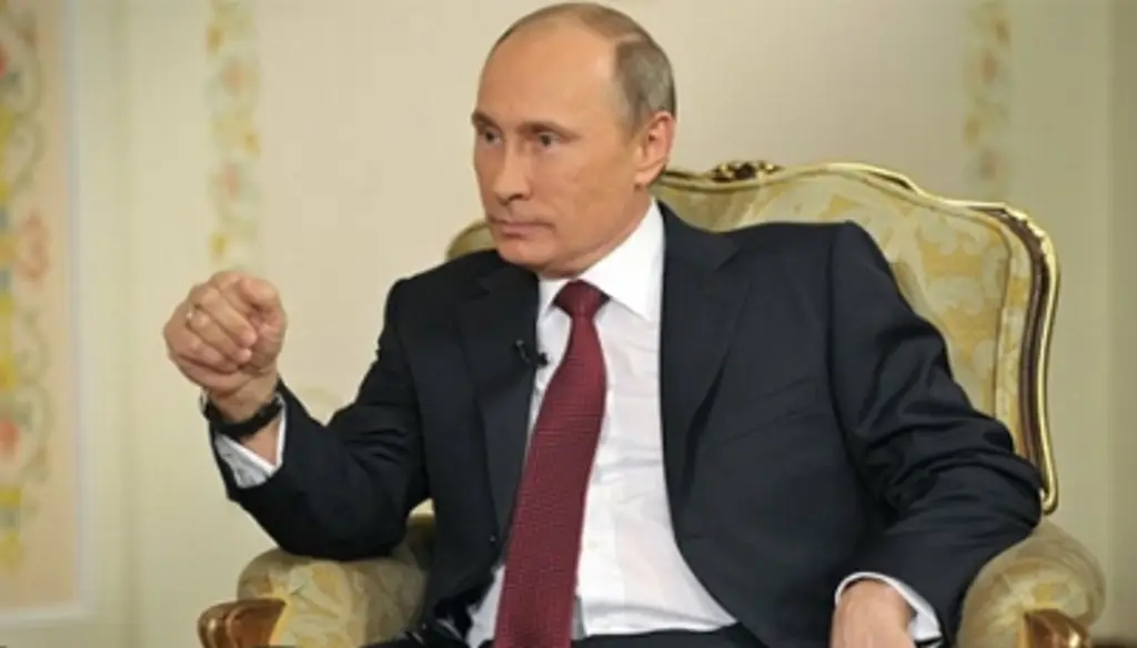 Imagen Putin felicita a sus tropas por la conquista de Avdivka, en el este de Ucrania
