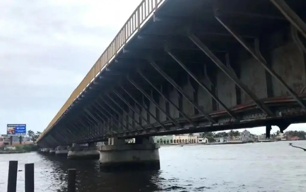Imagen Urgen un nuevo puente en Boca del Río: CCE 