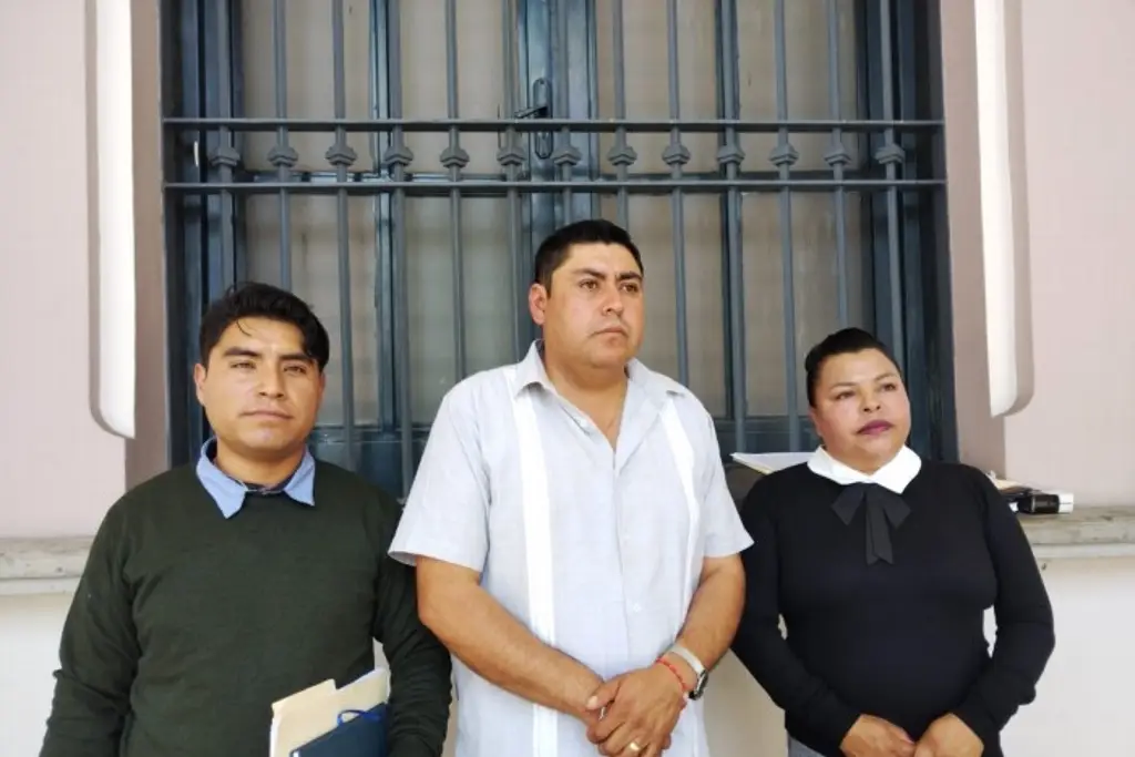 Imagen Alcaldesa destituye a síndico y 2 regidores por solicitar auditoría en Villa Aldama, Veracruz 