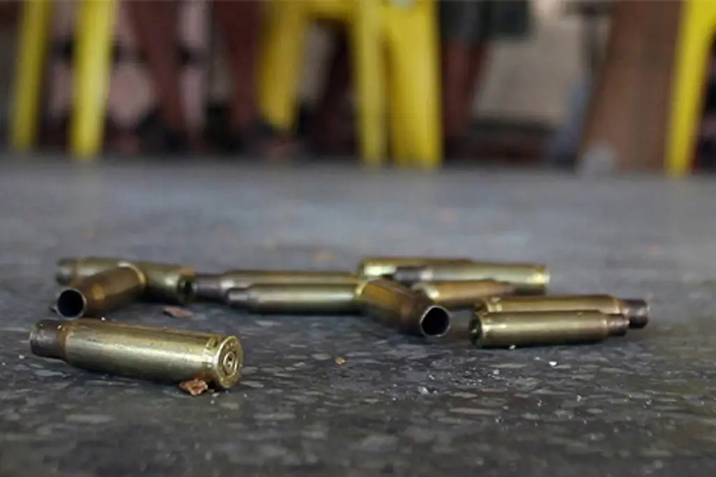 Imagen As3sinan a hombre al interior de un hospital; responsables escapan 