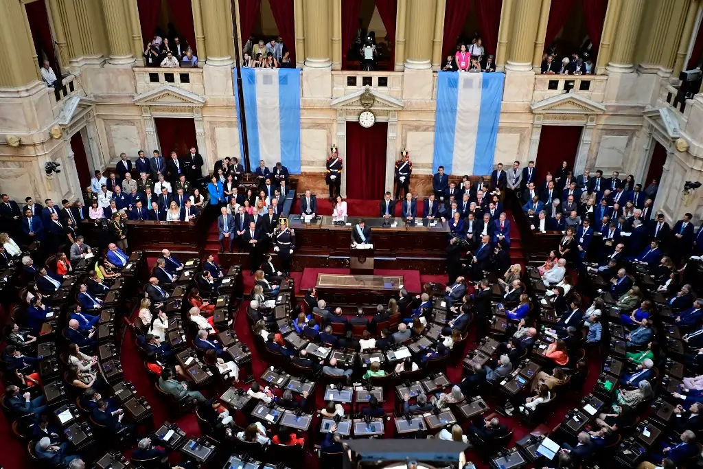 Imagen Javier Milei enviará al Congreso un 'paquete de leyes anticasta'