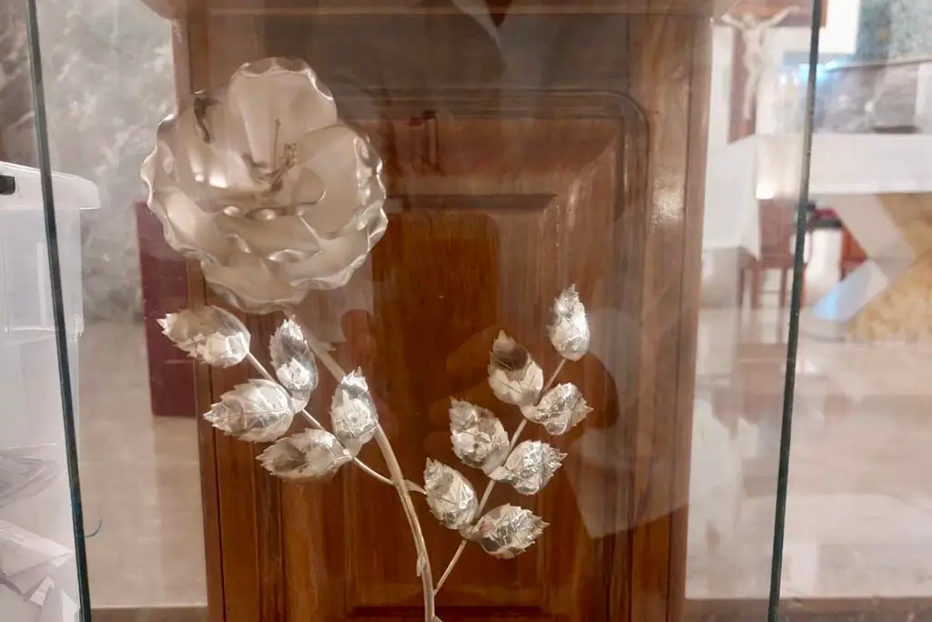 Imagen La Rosa de plata ya llegó a Veracruz