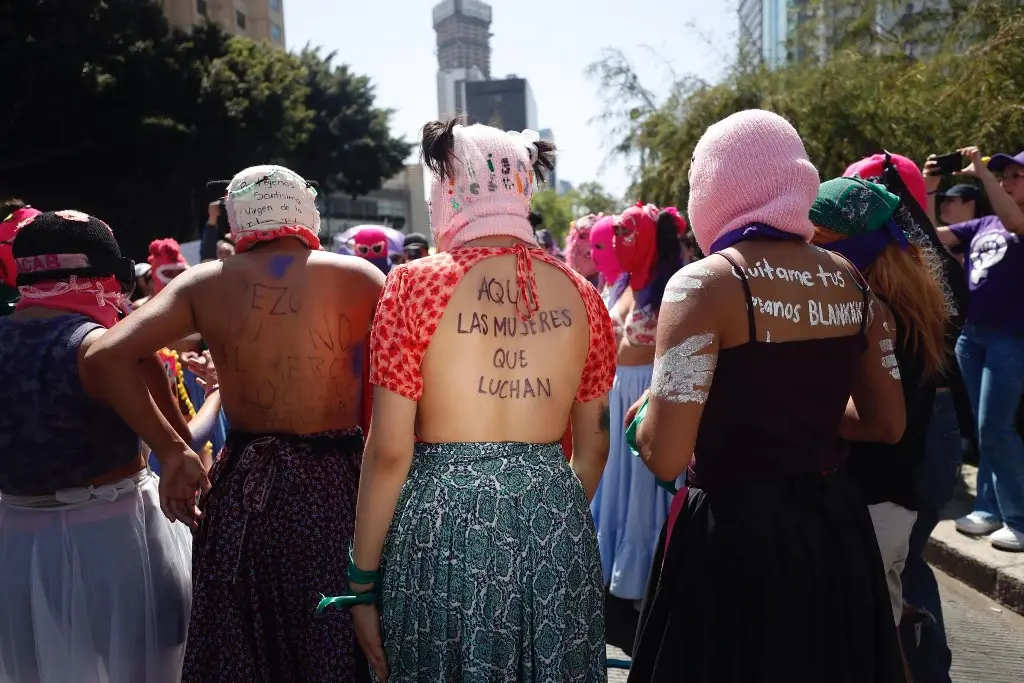 Imagen Más de 180 mil mujeres asistieron a marcha del 8M en CDMX, informa SSC
