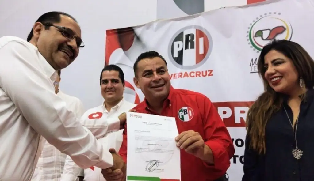 Imagen Patricio Chirinos del Ángel rinde protesta como Coordinador del Movimiento Territorial del PRI