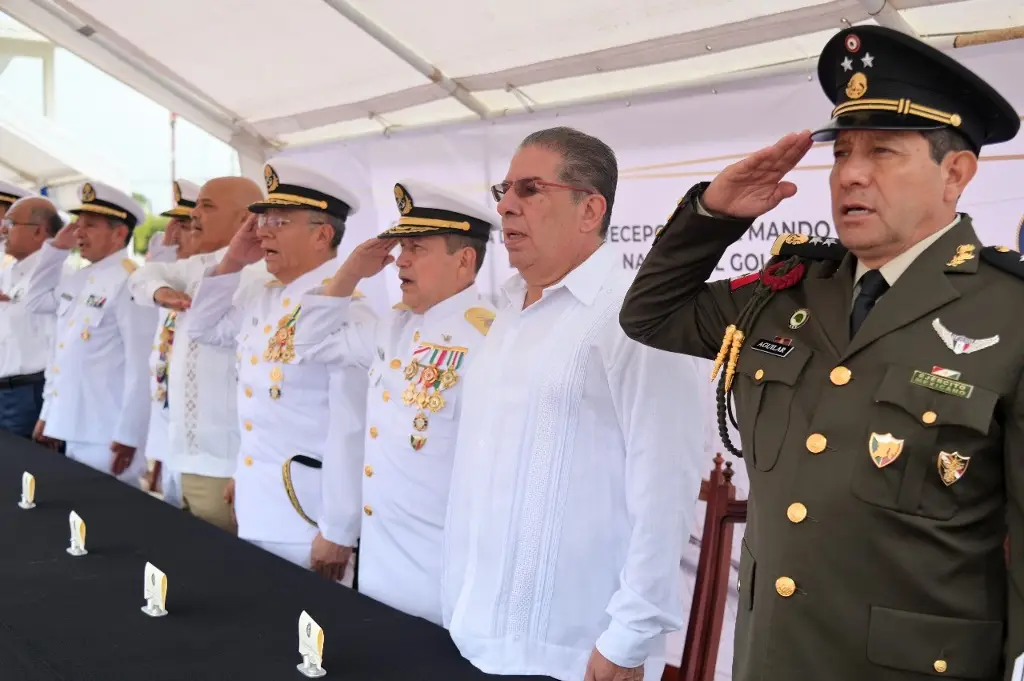 Imagen Asume el nuevo comandante de la Fuerza Naval del Golfo