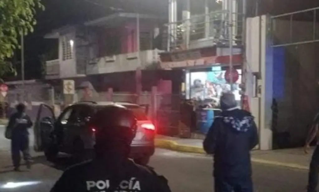 Imagen Identifican a hombre asesinado al interior de su camioneta en zona centro del estado de Veracruz