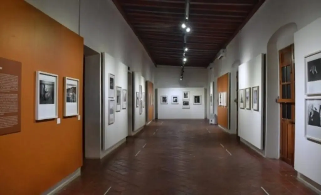 Imagen Invitan a la inauguración 'Flor Garduño. La construcción del instante'; checa cuándo