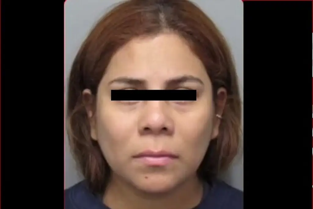 Imagen Dan cadena perpetua a mujer que se fue de vacaciones y dejó sola a hija hasta que murió