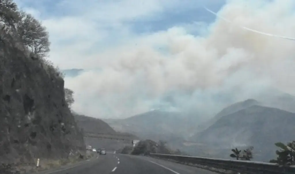 Imagen Surada complica trabajos para apagar incendios en Las Altas Montañas