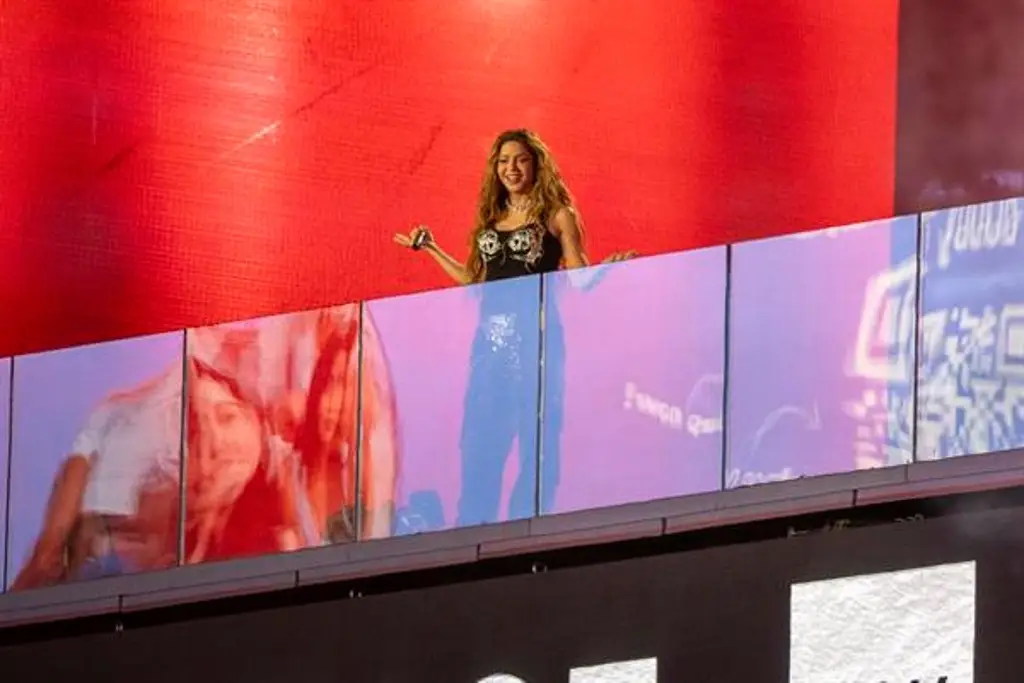 Imagen Shakira ofrece concierto gratis en el Times Square de Nueva York 