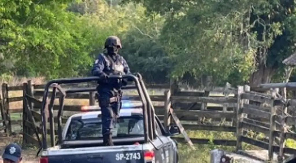 Imagen Fuerte operativo por hallazgo cuerpo en un rancho al norte de Veracruz 