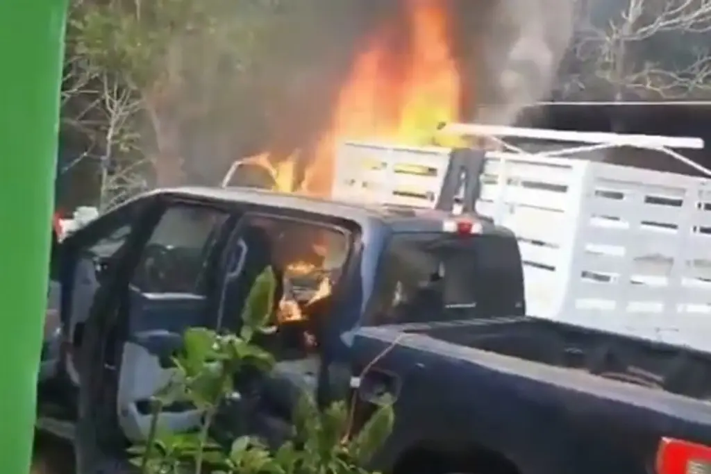 Imagen Enfrentamiento en Chiapas deja casas y autos incendiados; reportan muertos