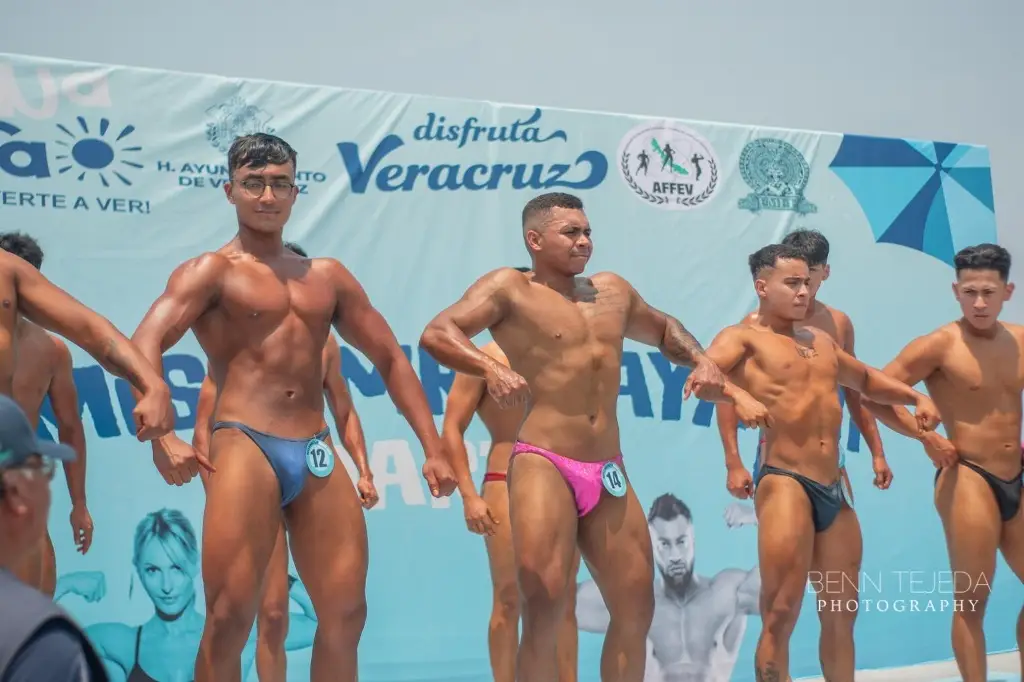 Imagen Competencia de cuerpazos en Playa Martí de Veracruz (+fotos)