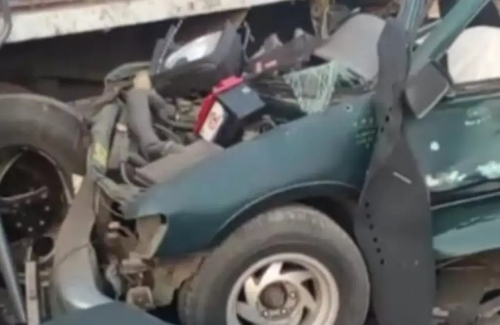 Imagen Trágica carambola en carretera de Veracruz deja al menos 2 muertos 