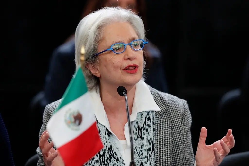 Imagen Presidente de Ecuador se equivocó; es un gobierno que improvisa: Embajadora de México