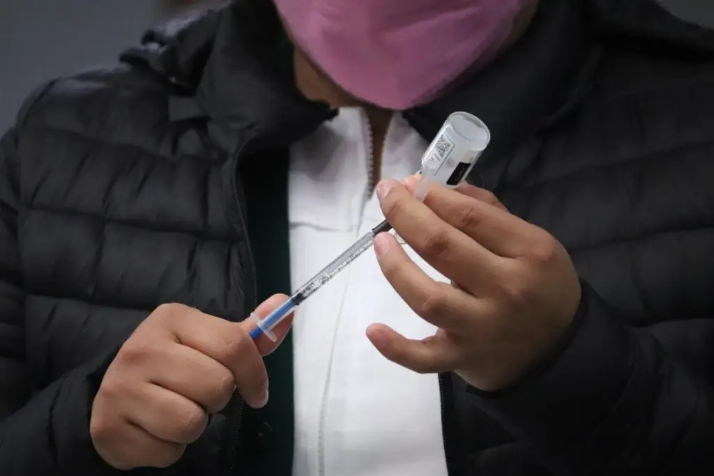 Imagen IMSS Veracruz arranca campaña de vacunación a niños y adolescentes