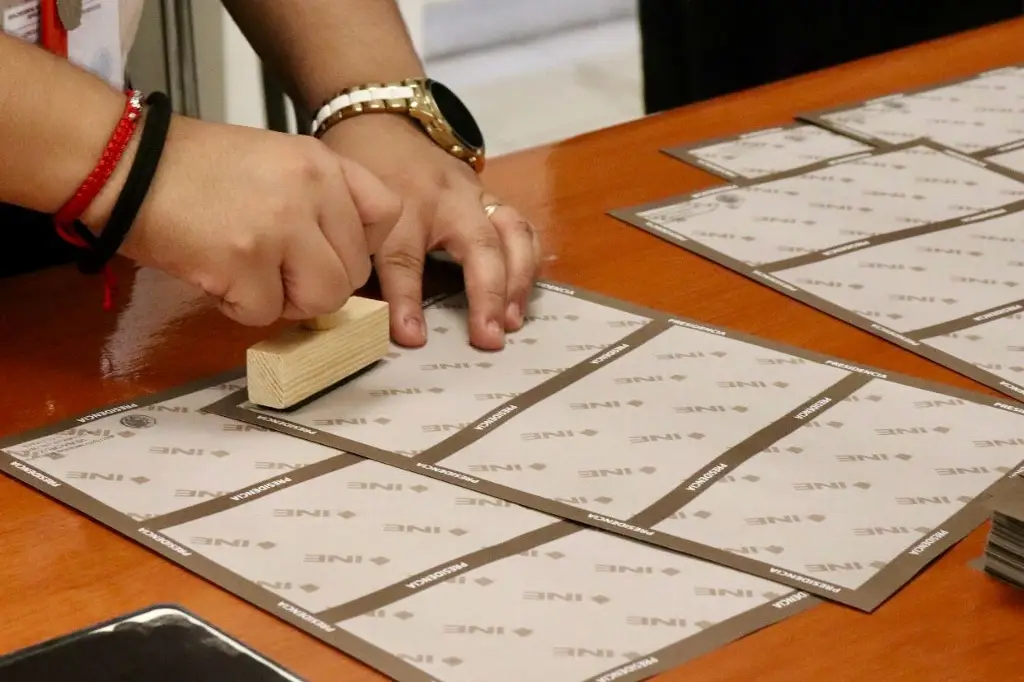Imagen Casi 300 personas en prisión preventiva podrán votar de manera anticipada en Veracruz: INE