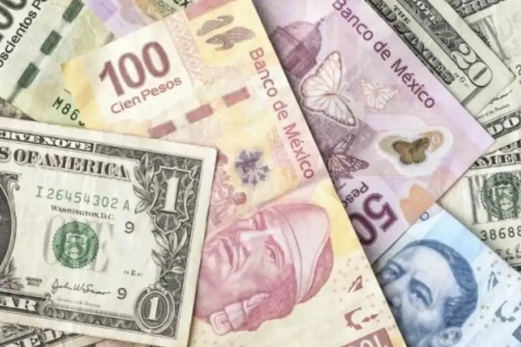 Imagen Peso mexicano cierra con pérdida; dólar se cotiza en 17.05 unidades