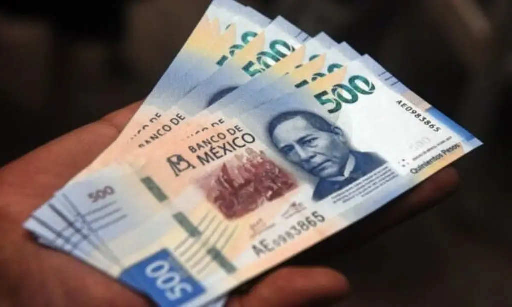 Imagen Valor de las remesas cae 15% en México por el fenómeno del 'superpeso' y la inflación