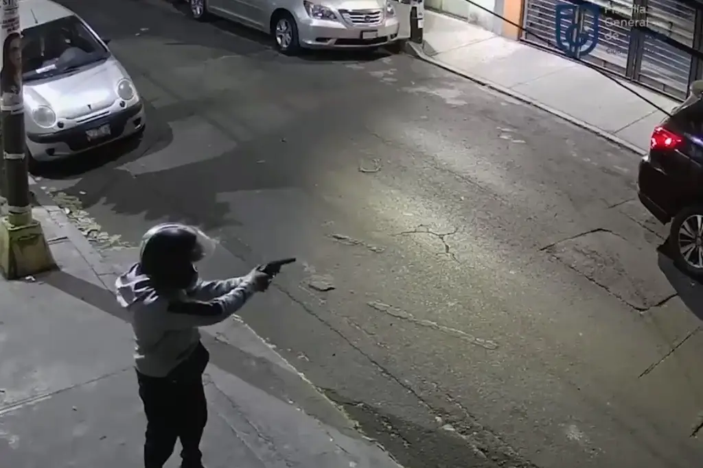 Imagen Revelan video de ataque contra Alessandra Rojo de la Vega, candidata a alcaldía en CDMX