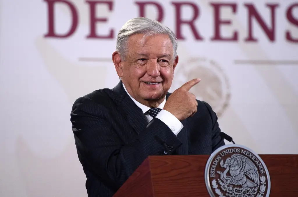 Imagen AMLO destaca récord de inversión extranjera en el primer trimestre