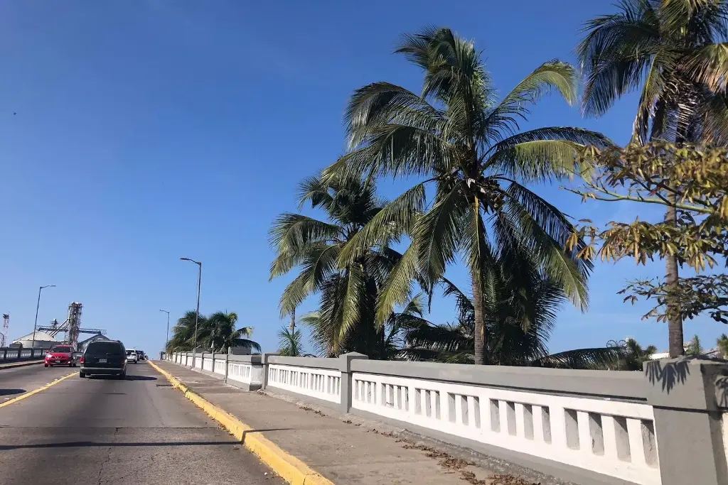 Imagen Cerrarán Puente Morelos y Zaragoza en Veracruz ¿Desde cuándo?